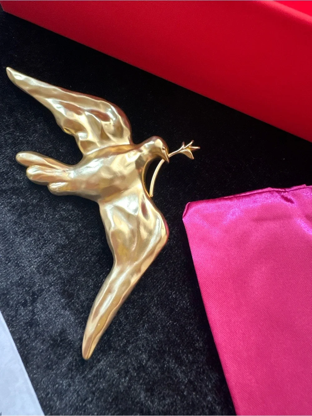 Schiaparelli inspired Dove of peace Dove Ornament Brooch